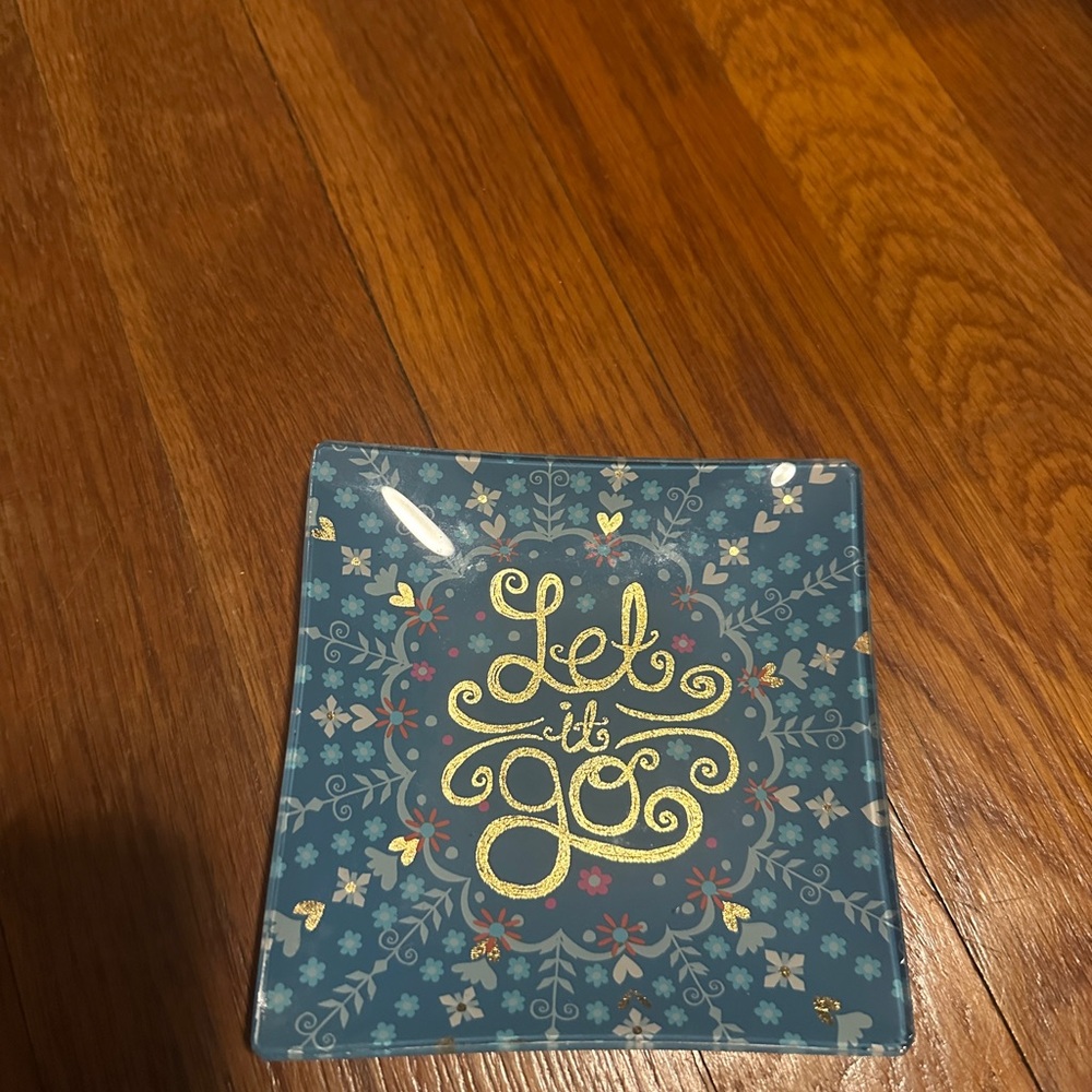 Francesca's Collections Teal and Gold Accent Plate